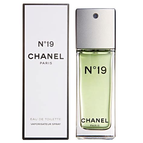 chanel no 18|chanel no 19.